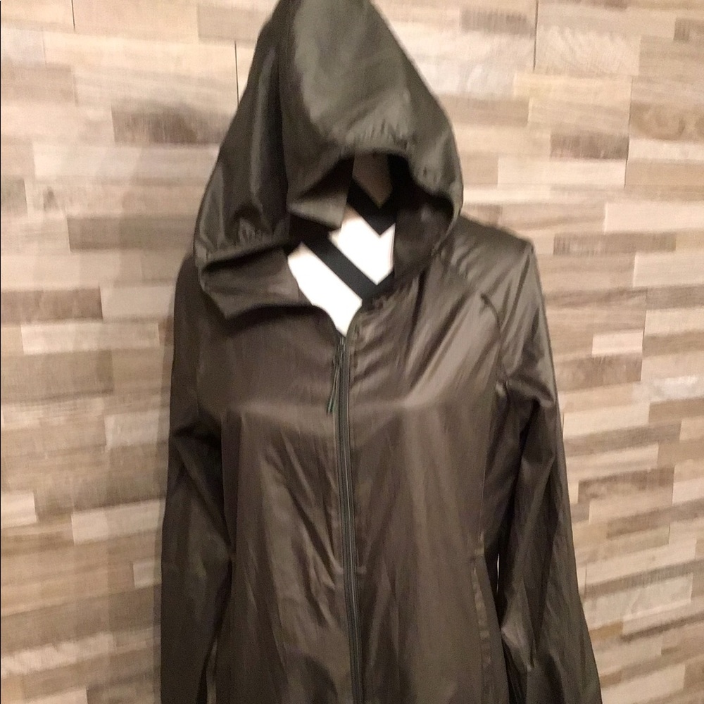 UNIQLO windbreaker - XL size